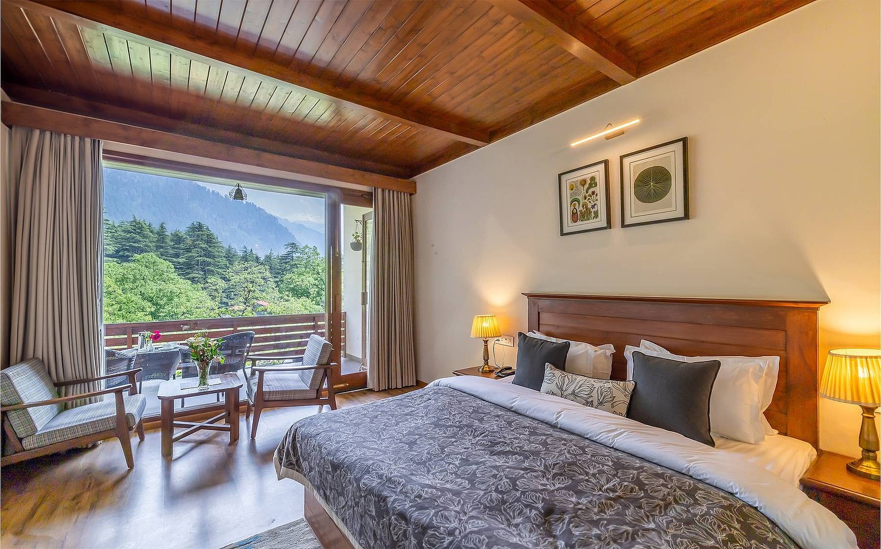 Bedzzz Xclusiv Baikunth, Manali by Leisure Hotels (650 m from Hidimba Devi Temple) Superior Room 2