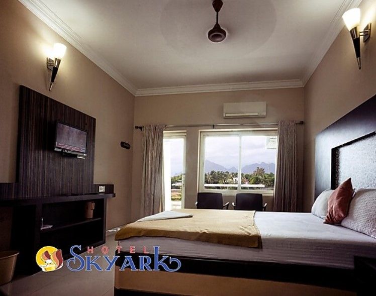 Hotel Sky Ark Lanai Double