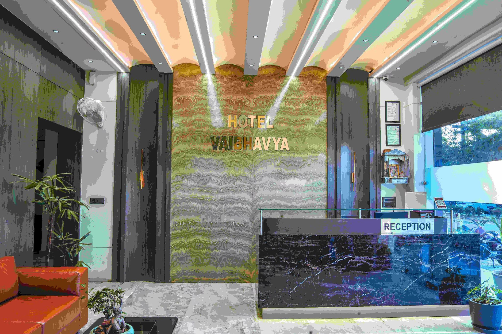 Vaibhavya Hotel & Restaurant