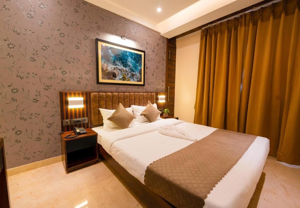 The Burdwan Inn Deluxe 3