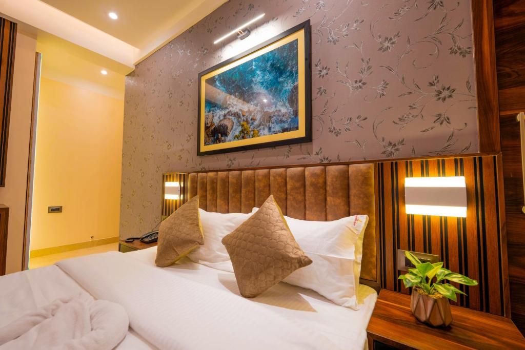 The Burdwan Inn Deluxe 6