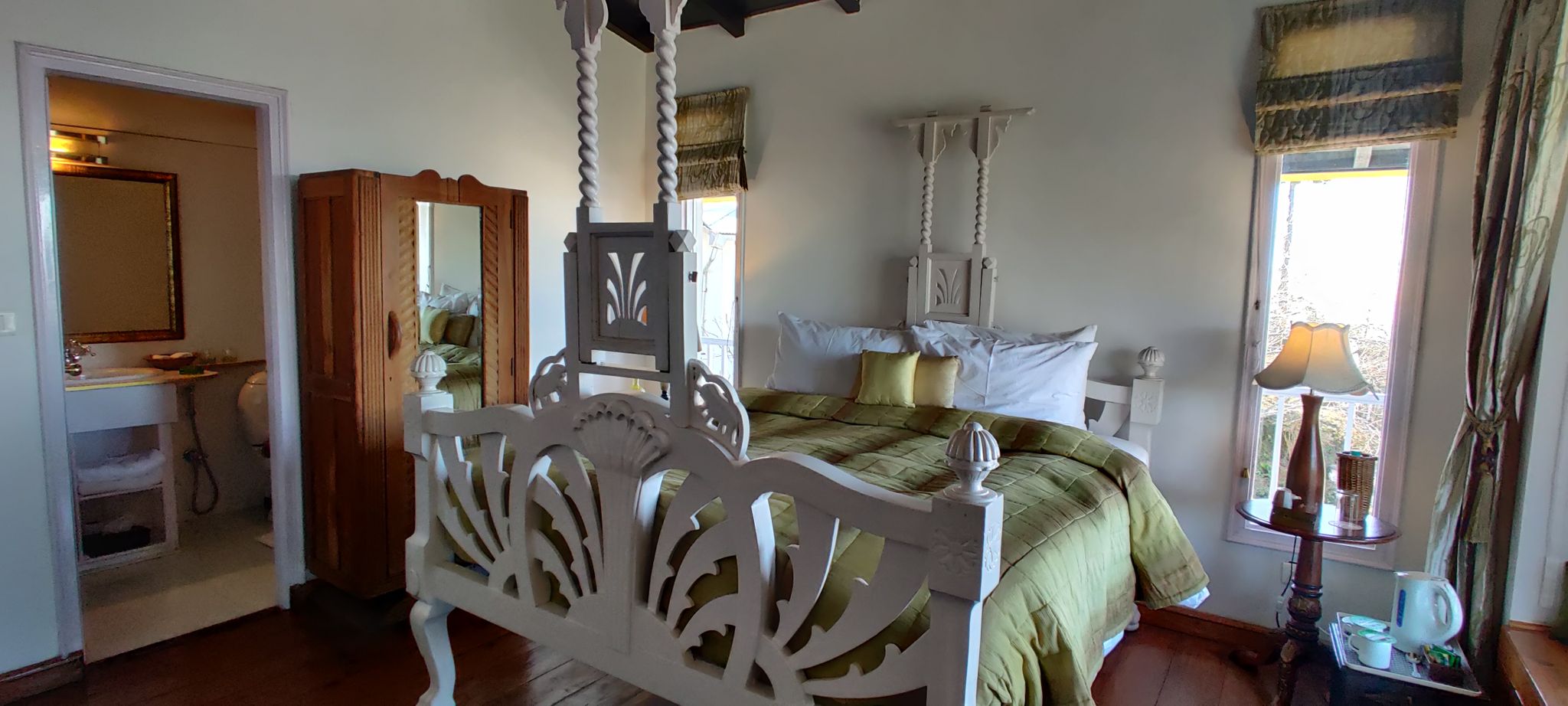 Te Aroha By Shervani Premium Room 3