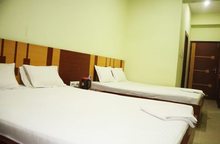 Standard 4 Bed AC Room