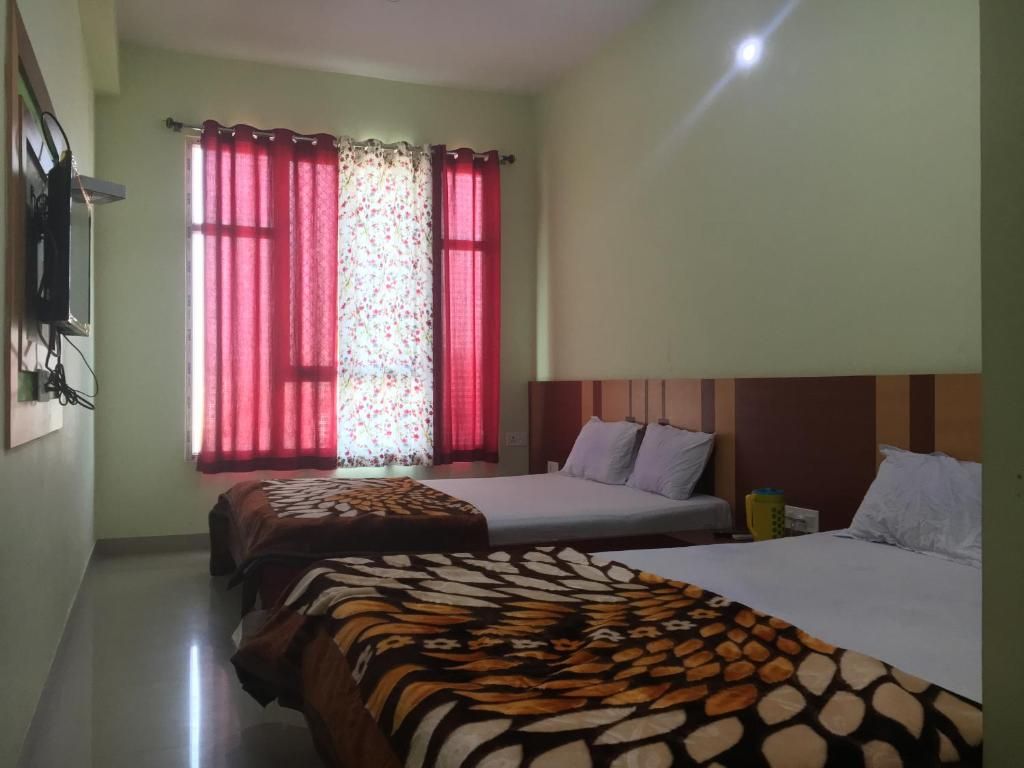 Standard 4 Bed AC Room