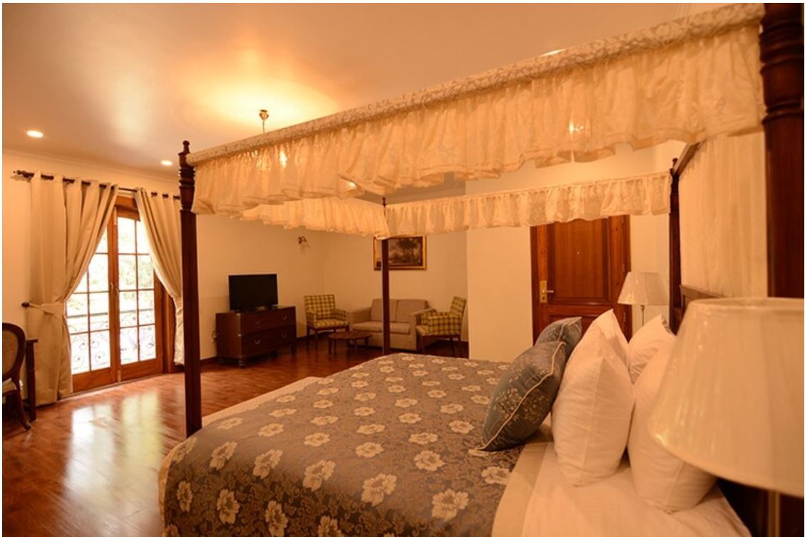 Ashdale Heritage Room