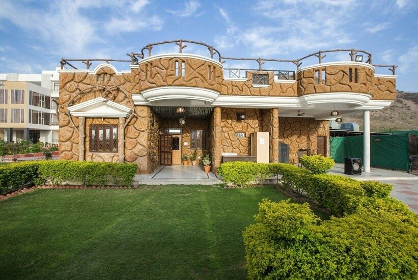 Padmini Heritage Resort