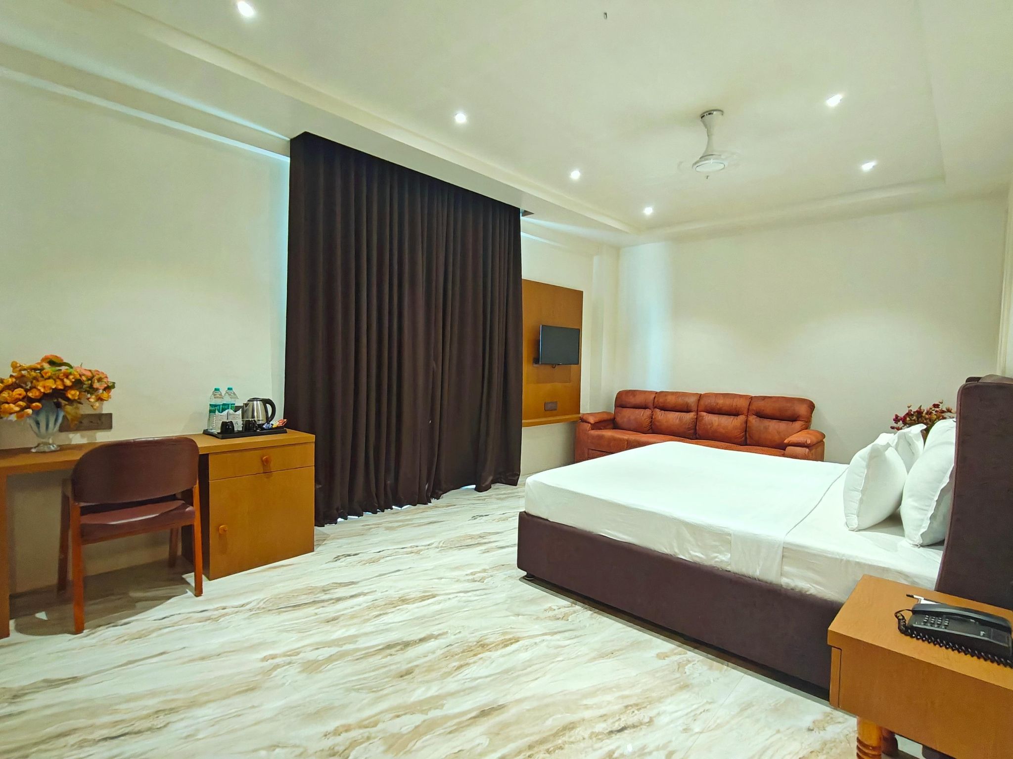 Crown Premium Room with Balcony