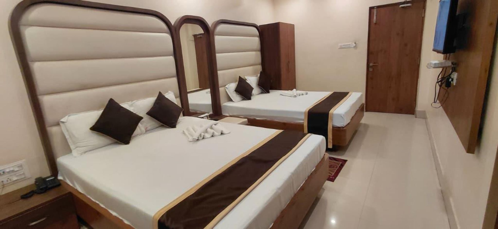 AC Deluxe Room Four Bed