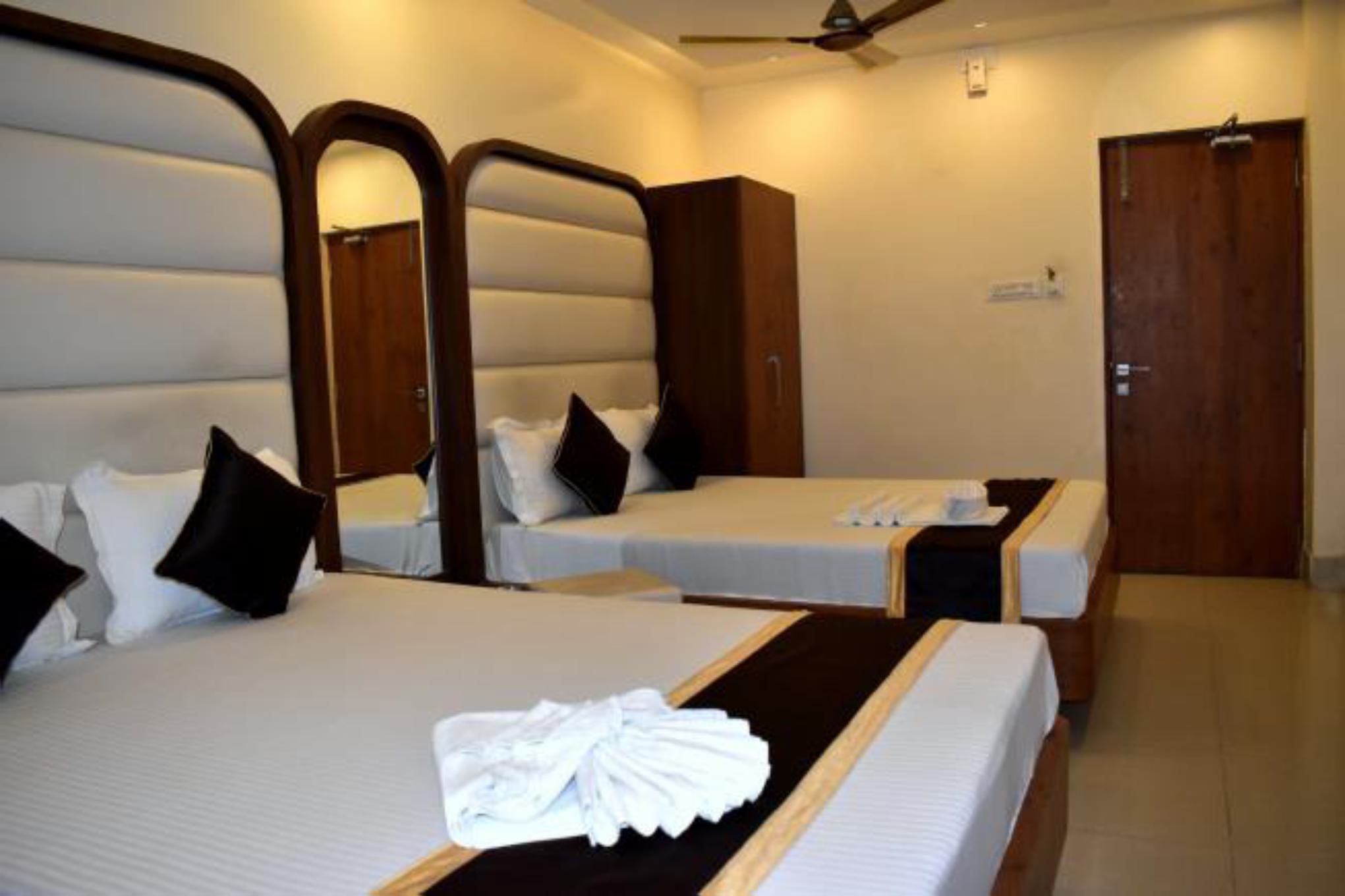 AC Deluxe Room Four Bed