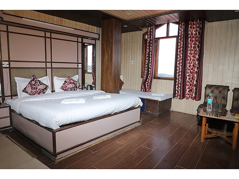 Deluxe Room with Triple Bed
