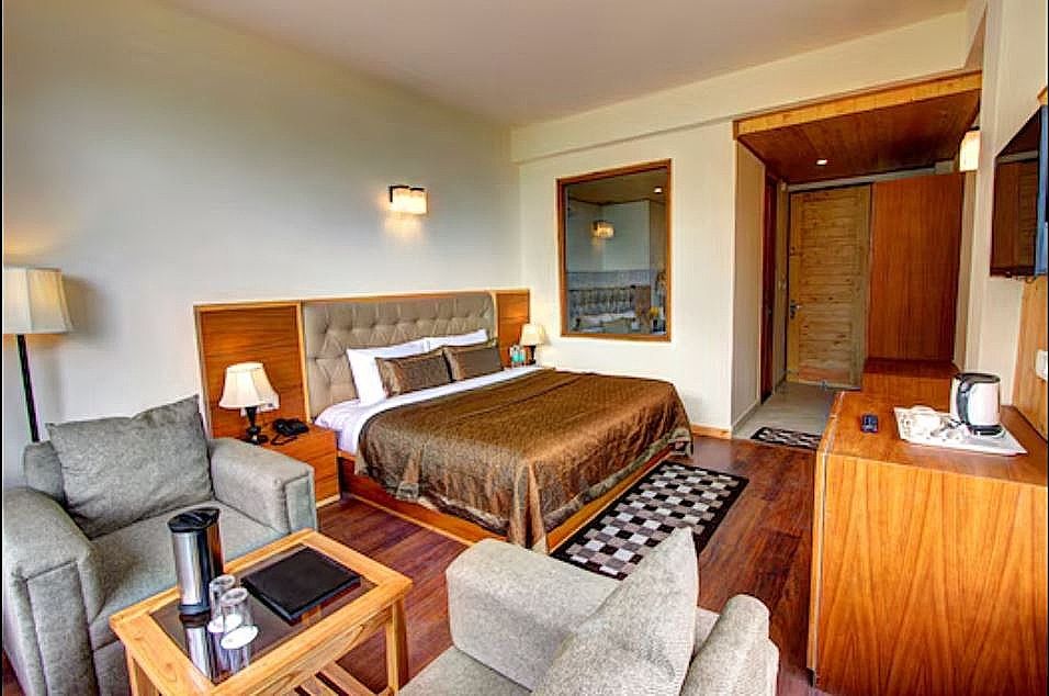 The Woodbine Manali LUXURY ROOM 3