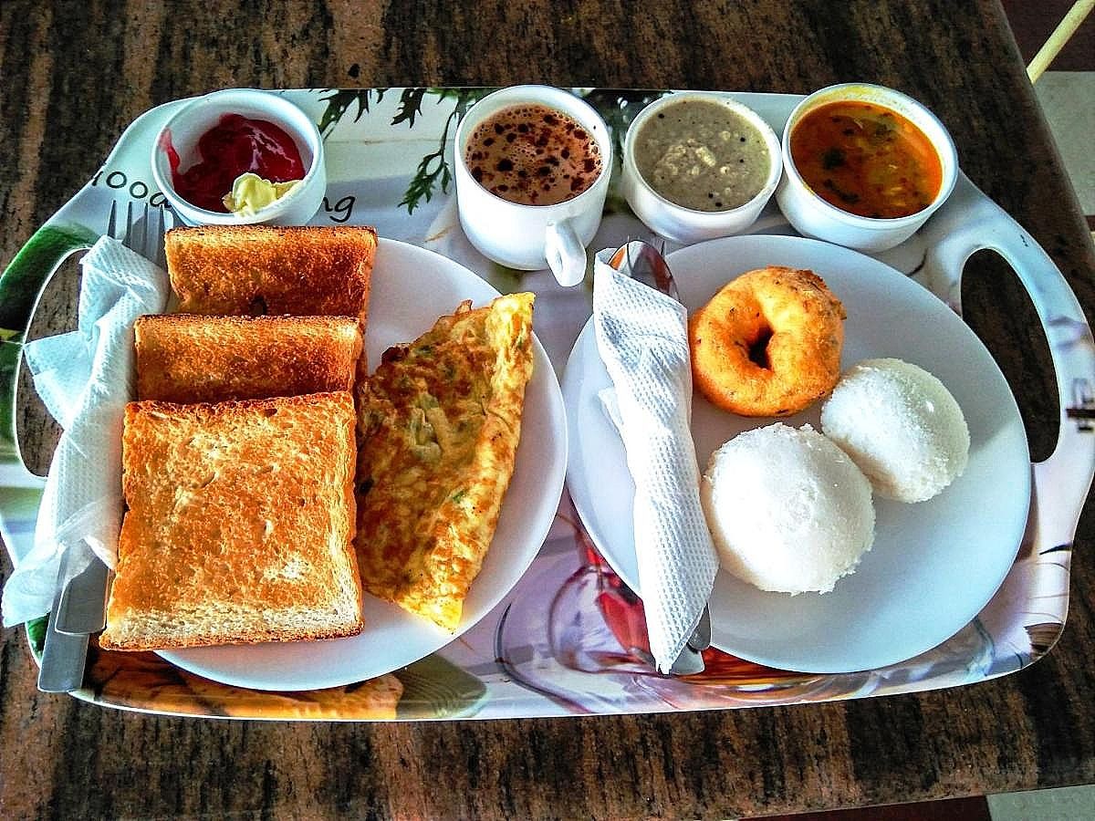 Food & Dining