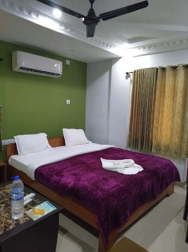 Double bed Executive AC Room