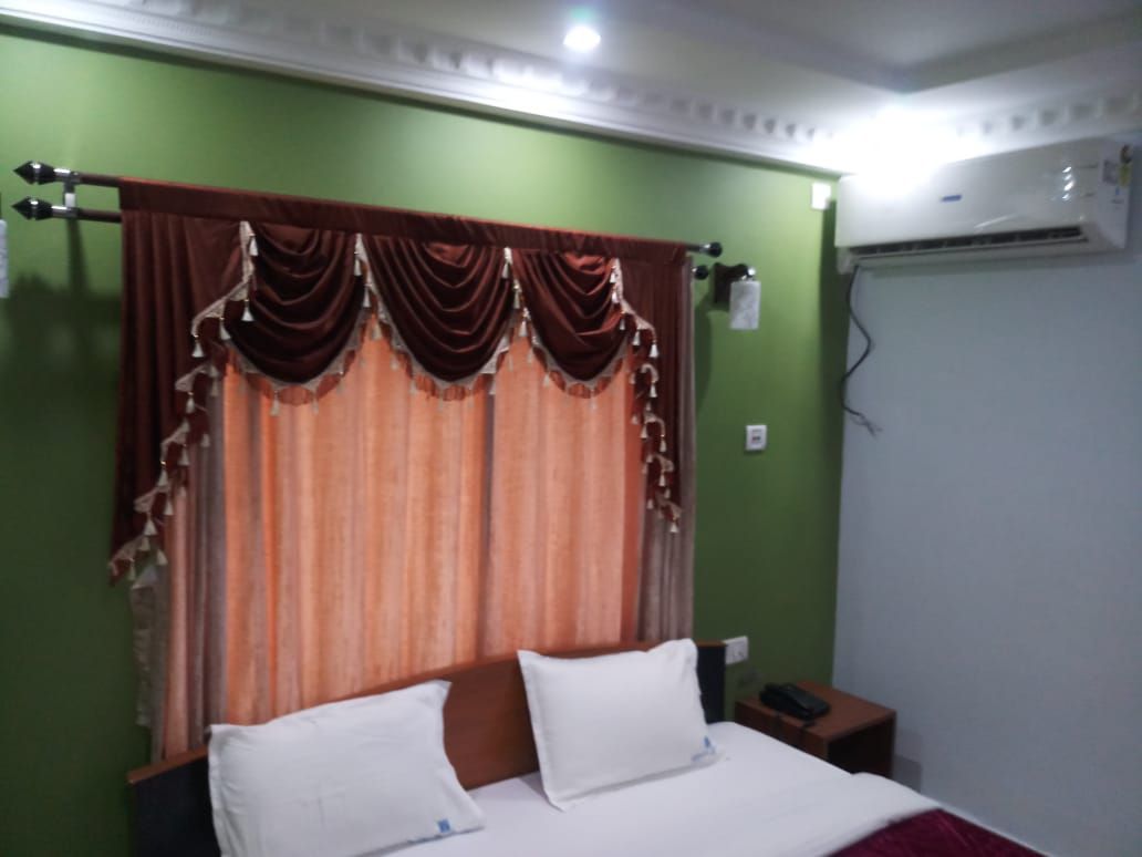 Double bed Executive AC Room