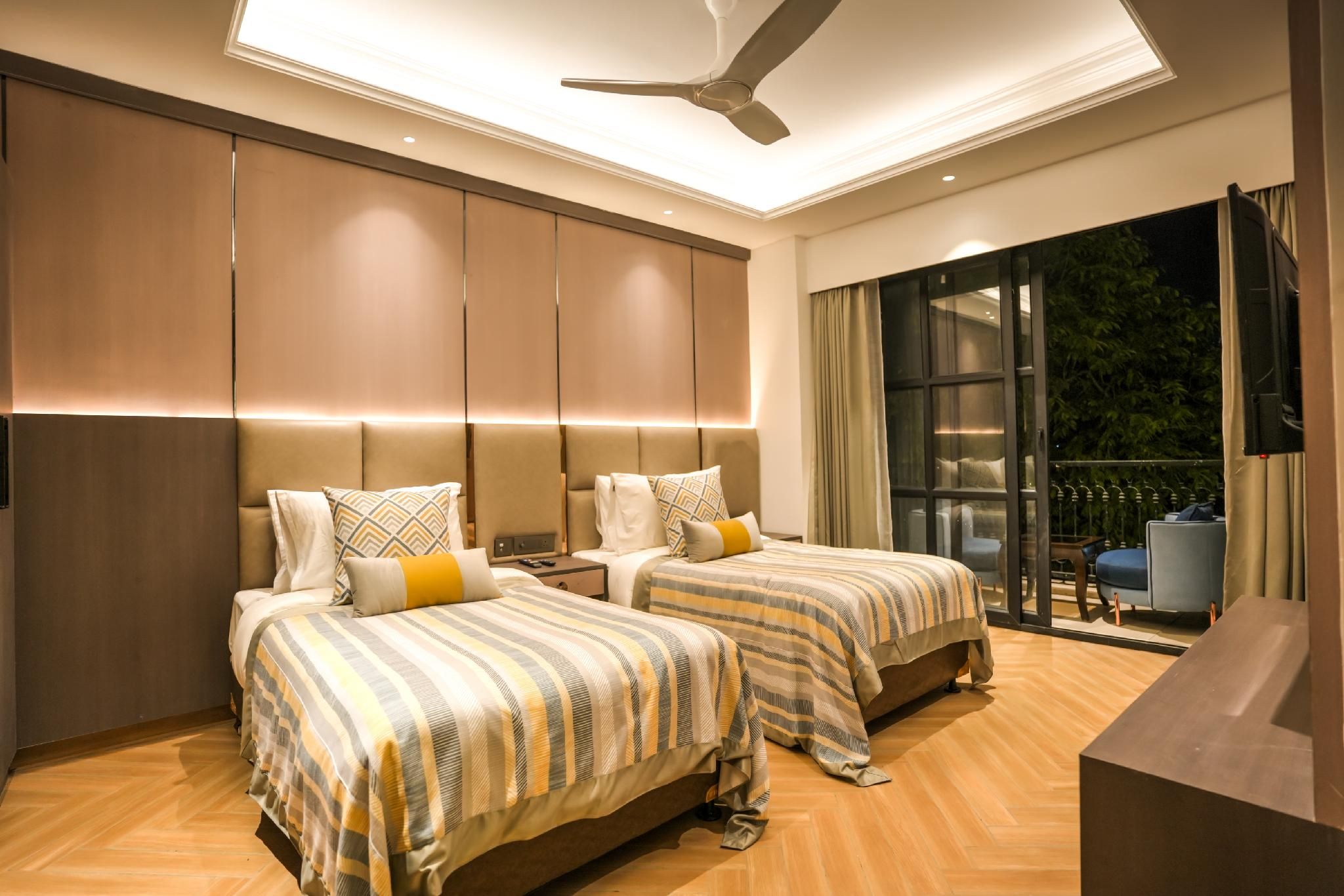 Corporate Twin, Guest room, 2 Twin/Single Bed(s), City view