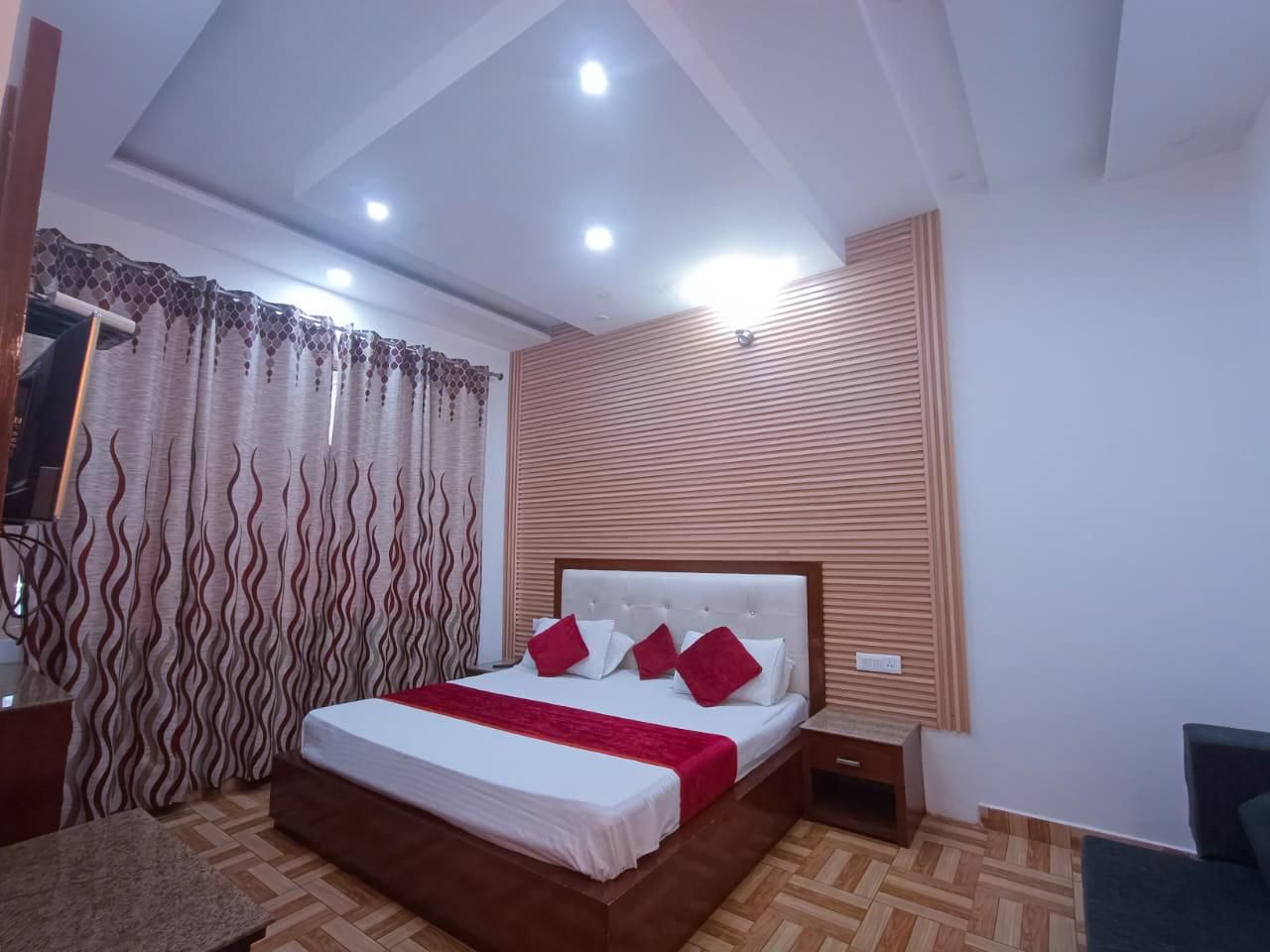 Standard Room (non View )