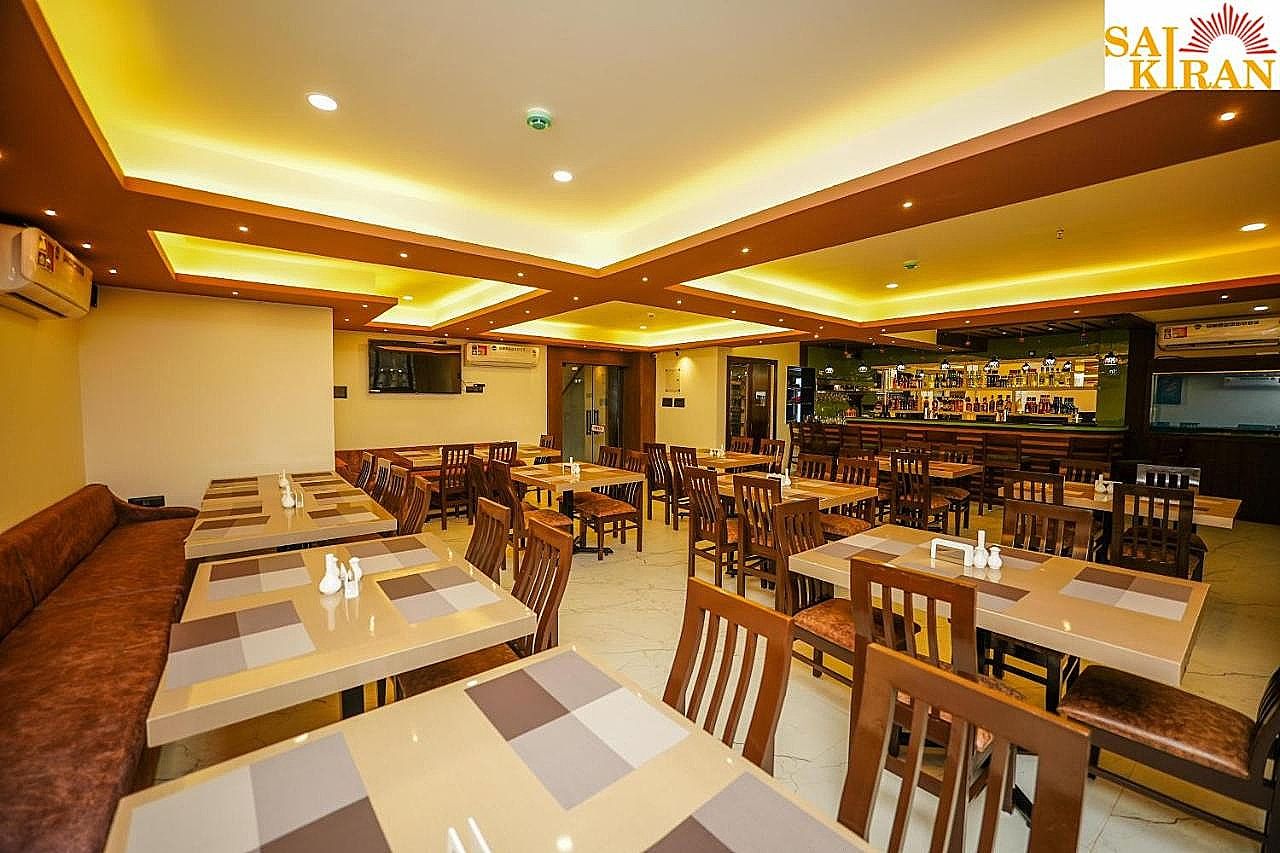 Food & Dining