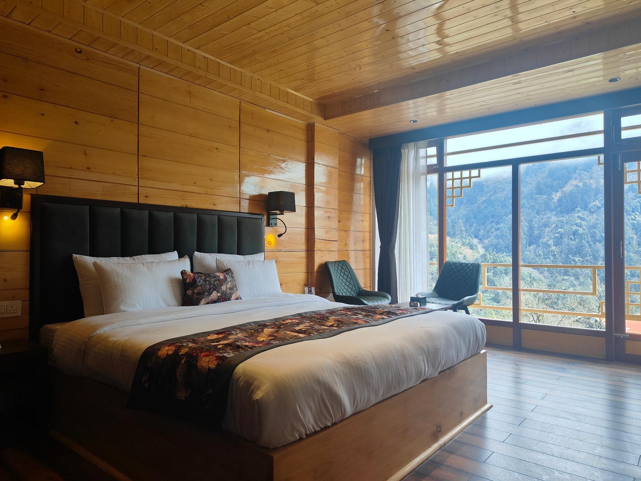 Premium Room With Balcony