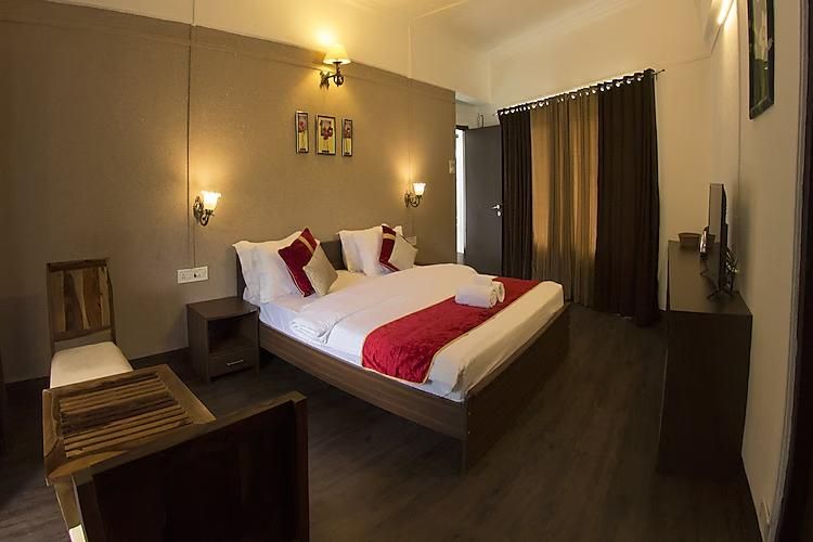 Velvet County Resort and Spa Deluxe AC Room with Balcony 2