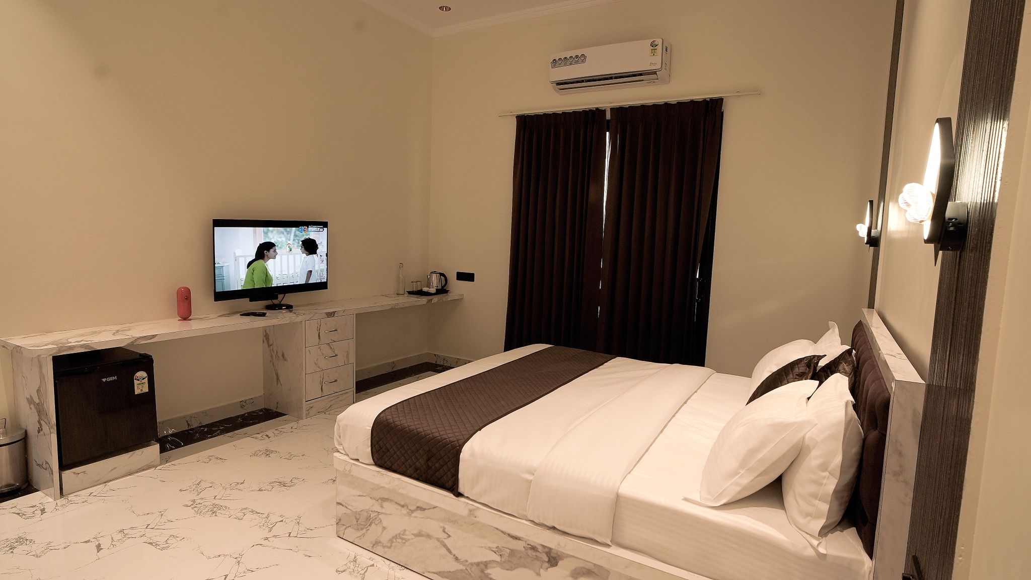 Sukoon Farm	 Luxury Rooms 13