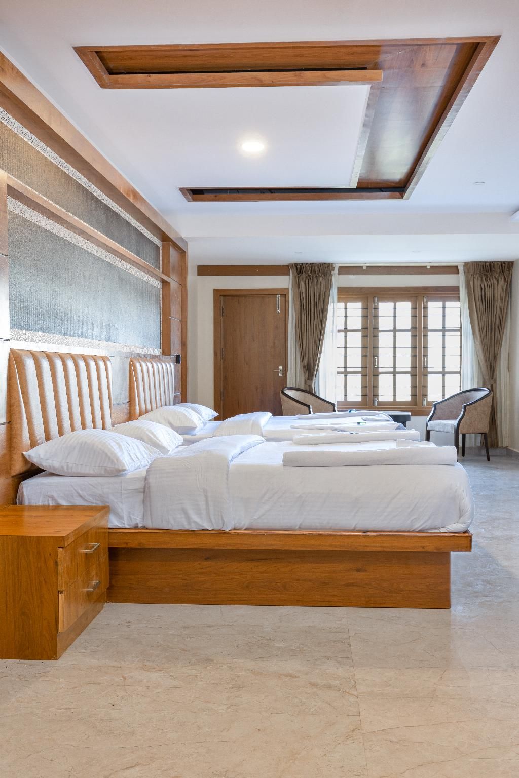 Quadruple Suite