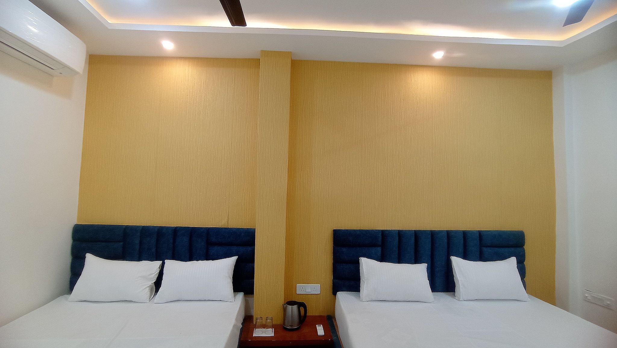 Deluxe Quadruple Room