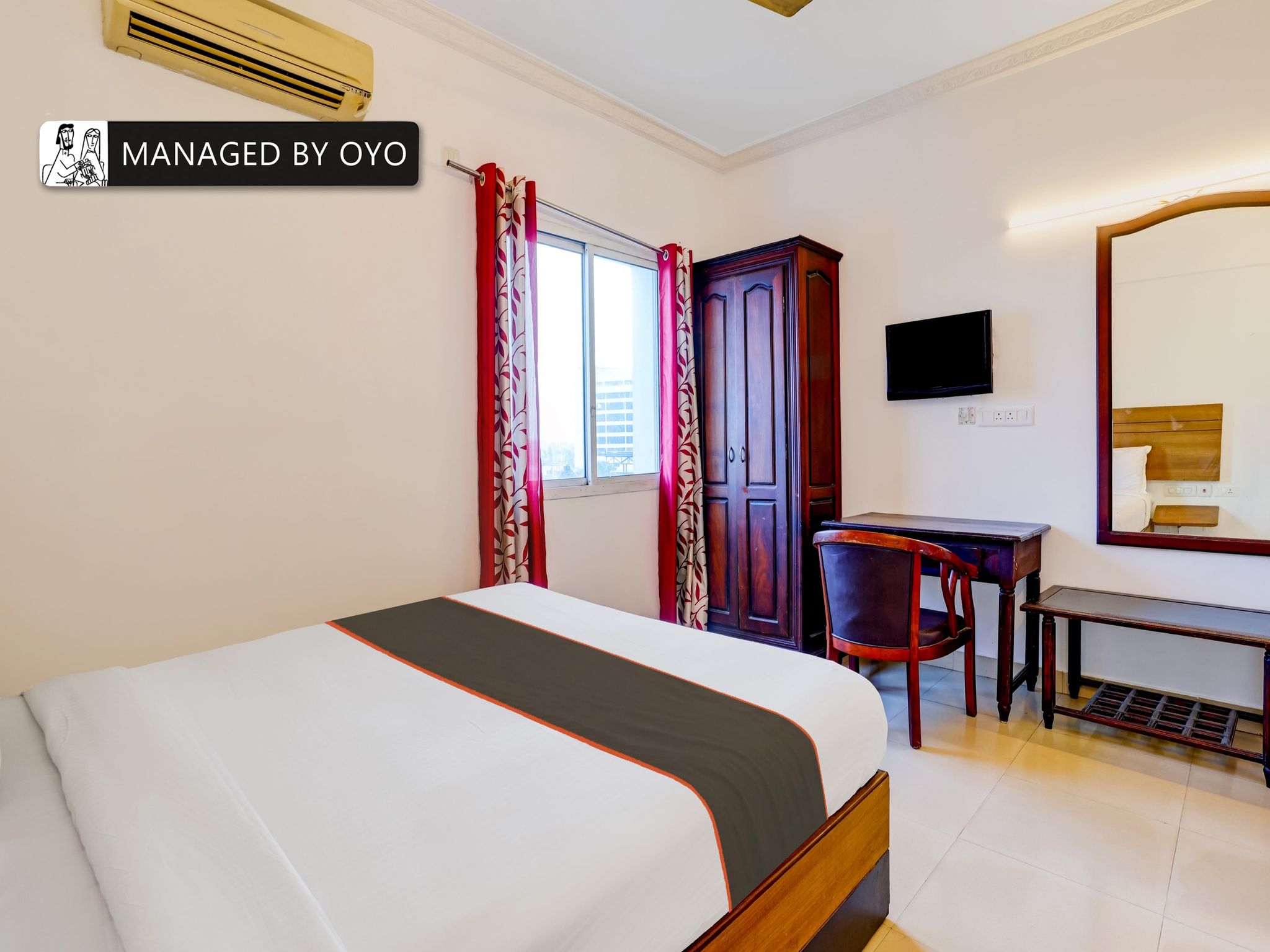 Collection O Thampanoor Classic 7