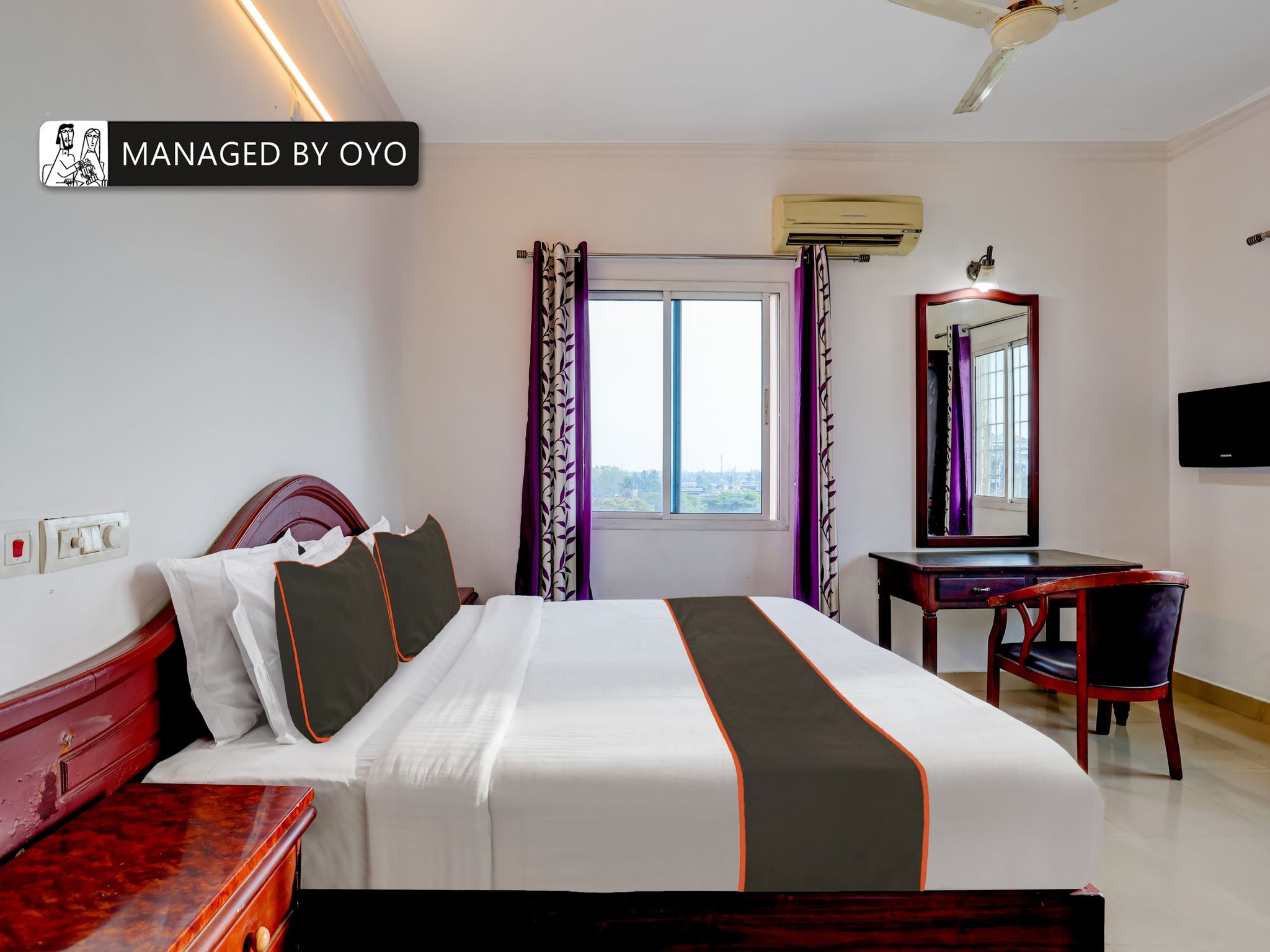 Collection O Thampanoor Classic 6