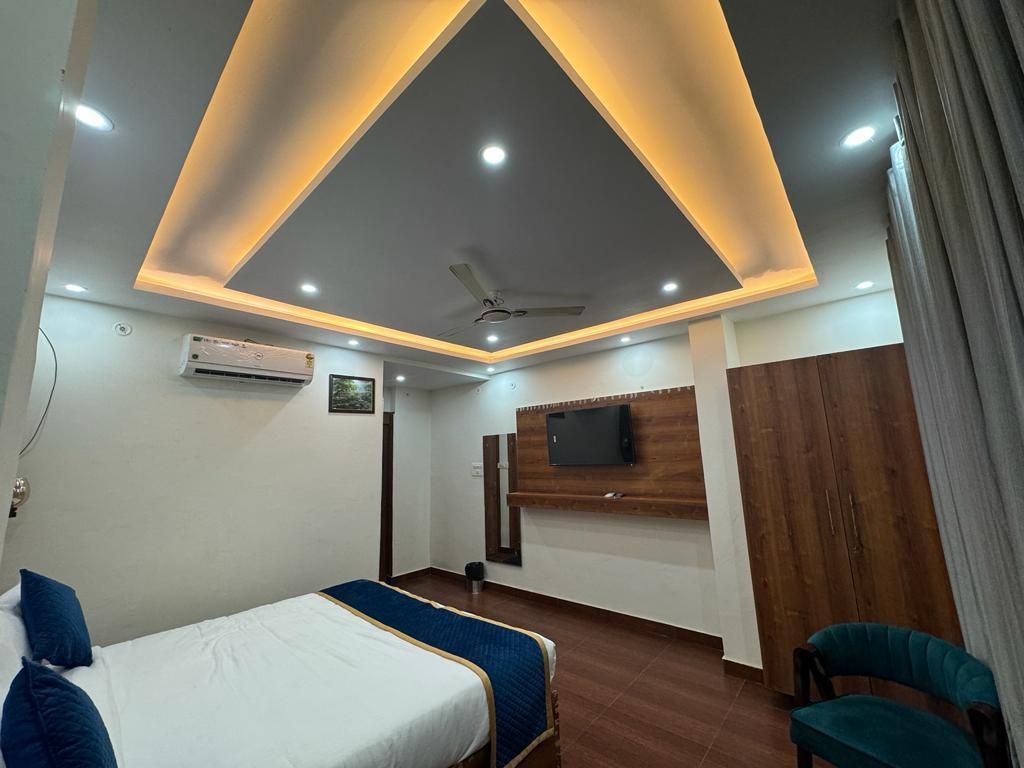 Premier City View Room