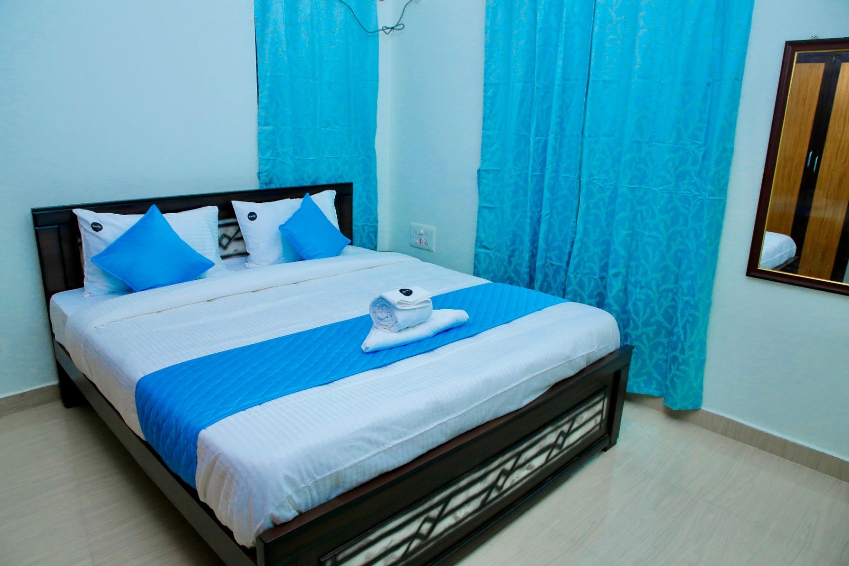 Truelife Home stays Shilparamam 2BHK Apartment 2