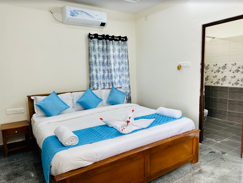 Double Bed AC Apartment