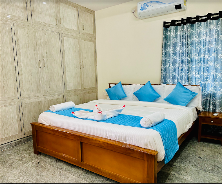 Double Bed AC Apartment