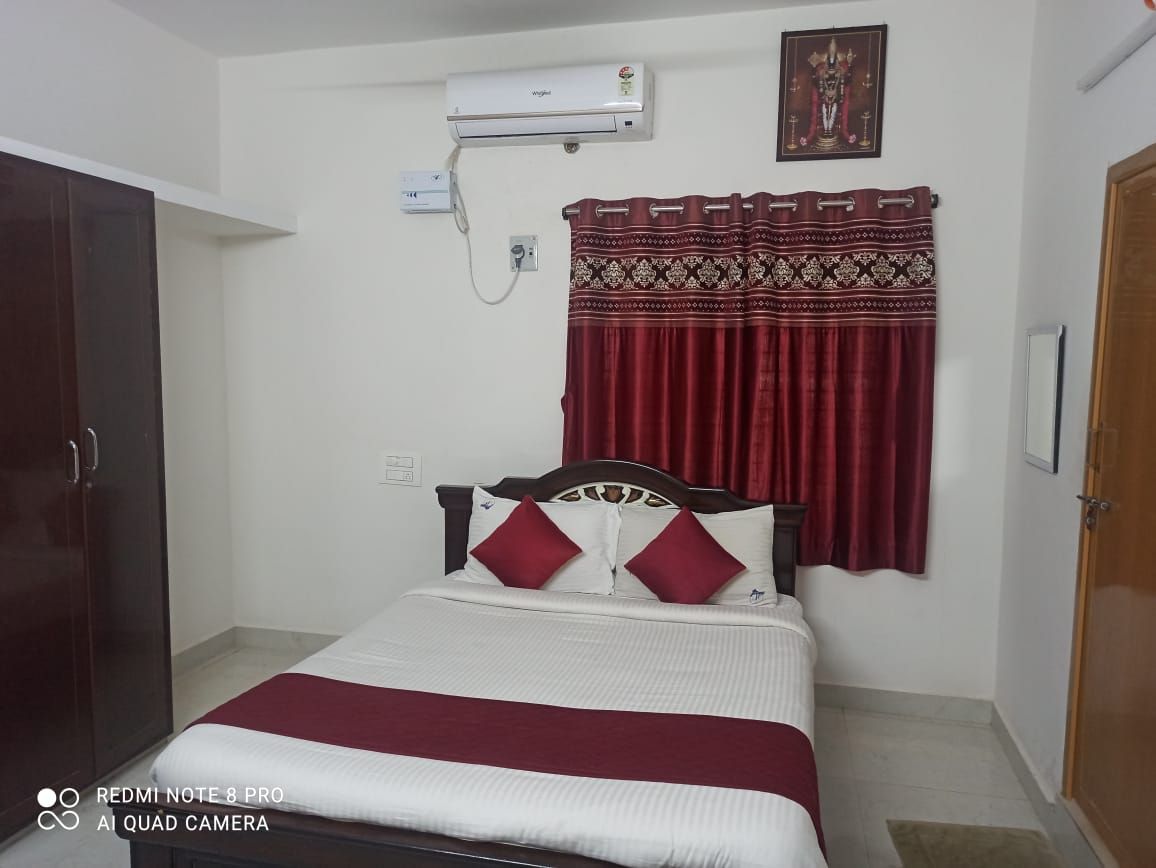 Double Bed AC Apartment