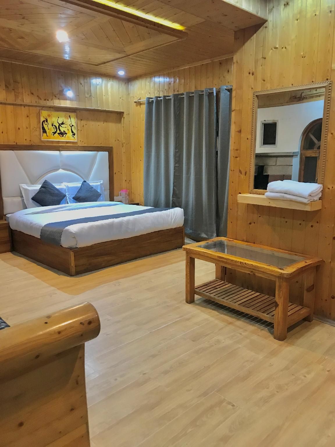 Deluxe - Smart Room with Double Bed