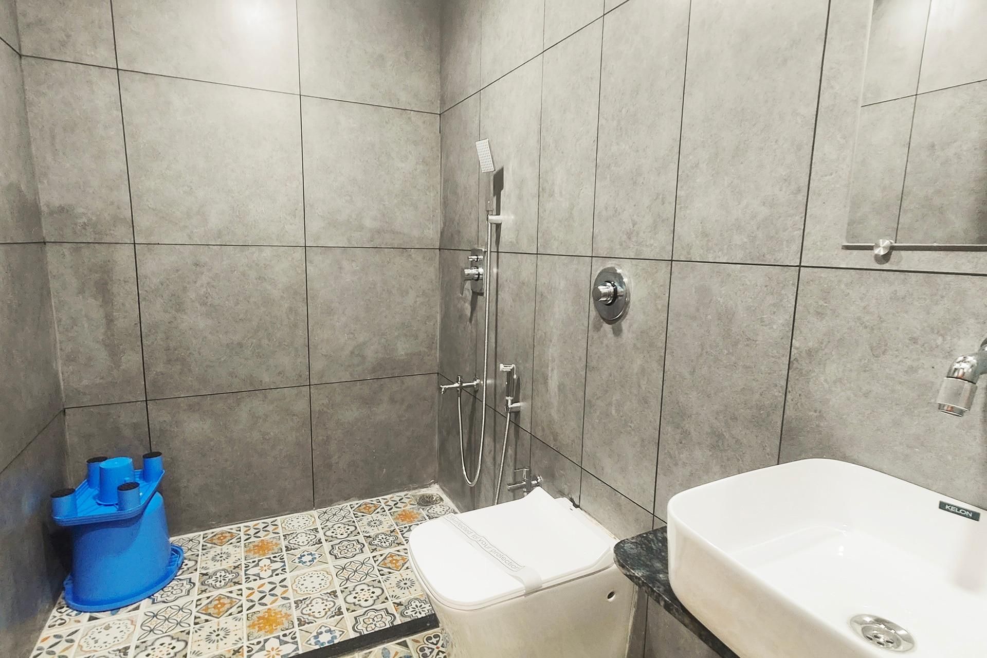 RiverView Tent Resort RIVERSIDE COTTAGE 6