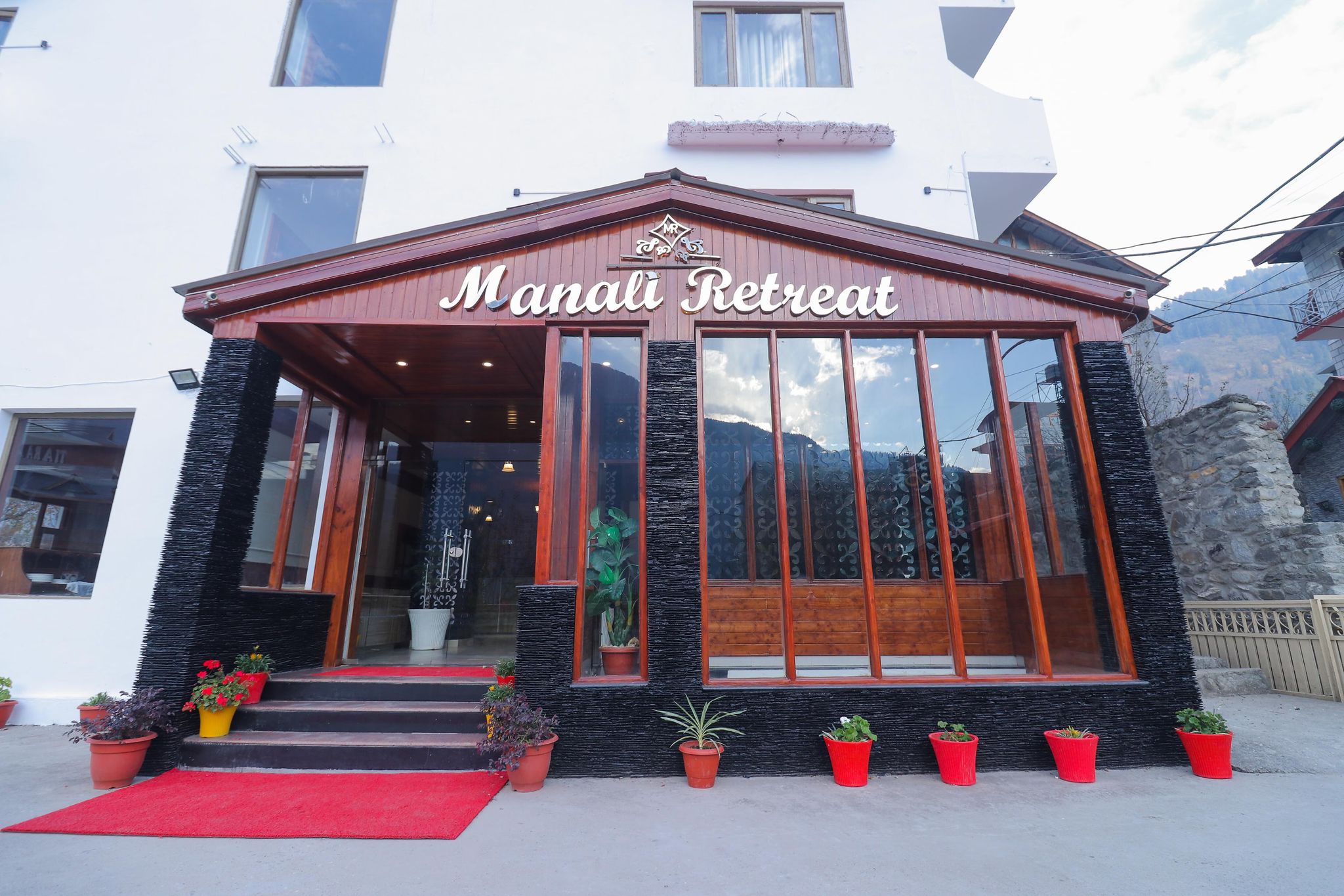 Manali Retreat Resort & Spa
