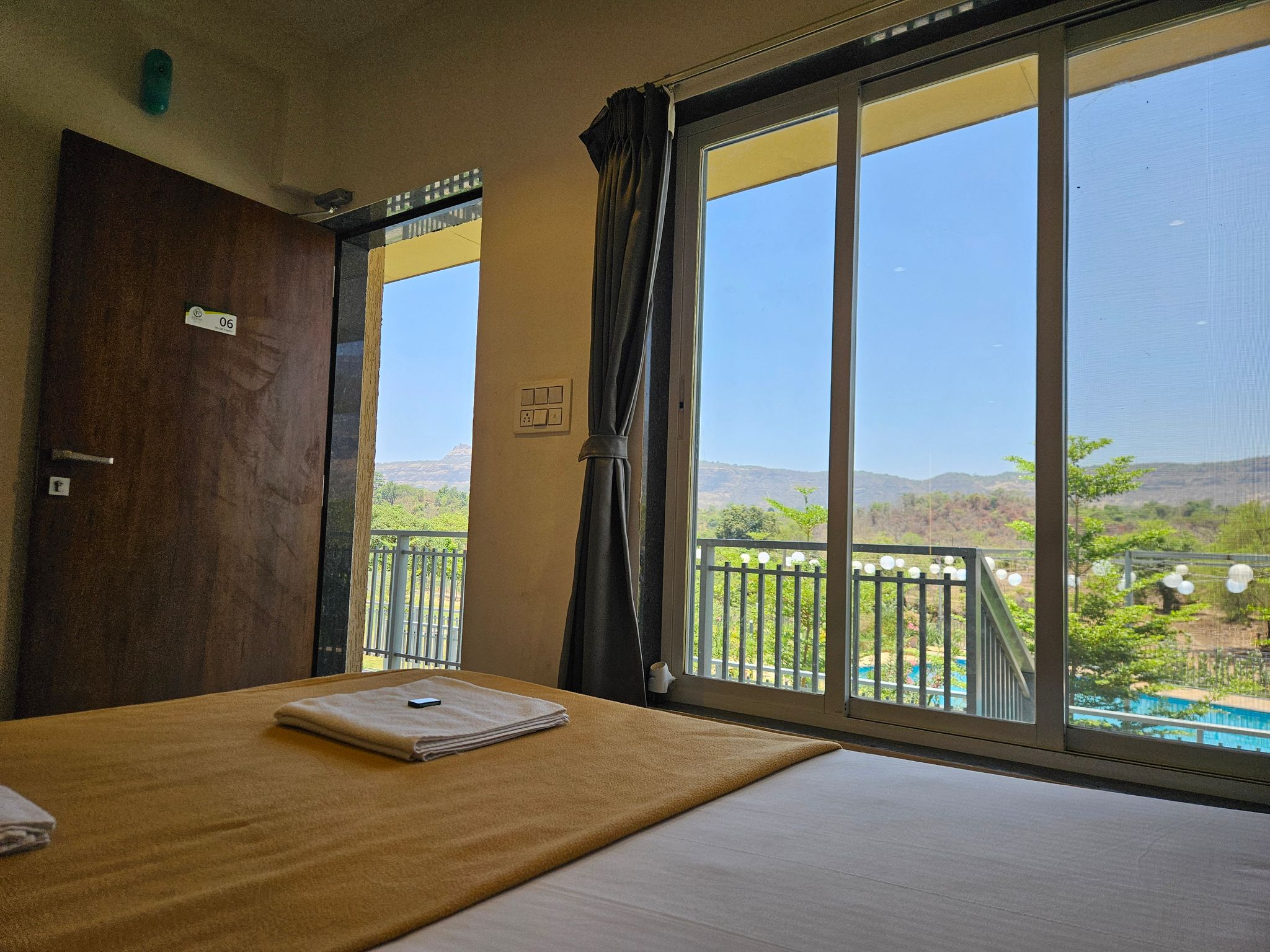 Riverain Valley Resort Deluxe Family Room With View 19