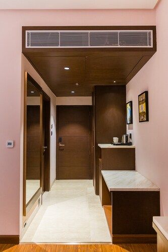 The Maple Hotel MAPLE DELUXE KING ROOM   3