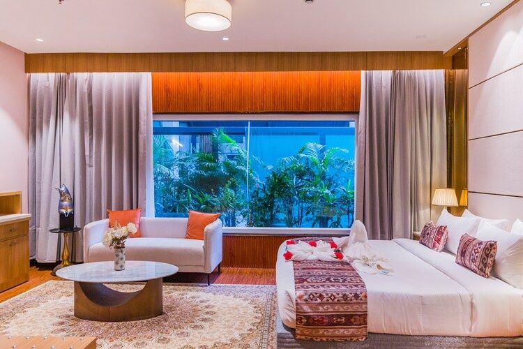 Maple Presidential Suite Room