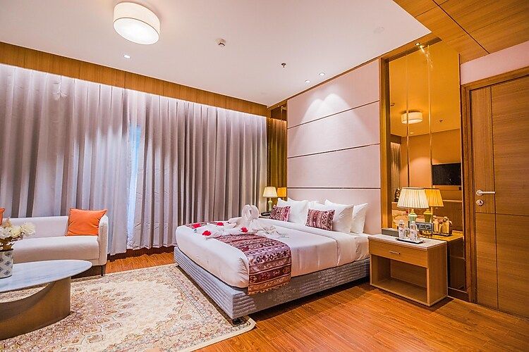 Maple Presidential Suite Room