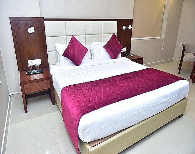 Superior Room with Work Desk