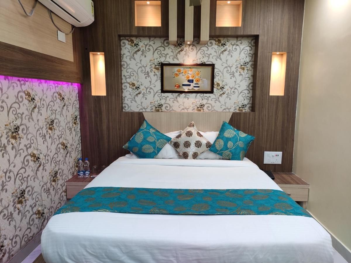 Hotel Central square Deluxe Room 4