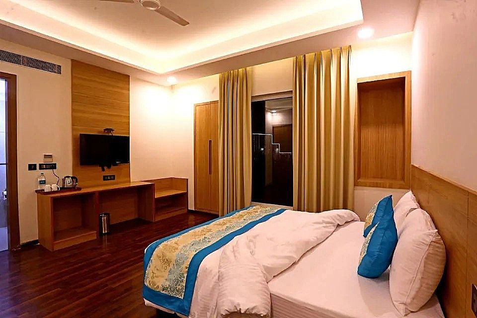 Star Continental Deluxe Room 4