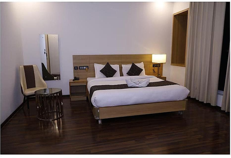 Star Continental Deluxe Room 2