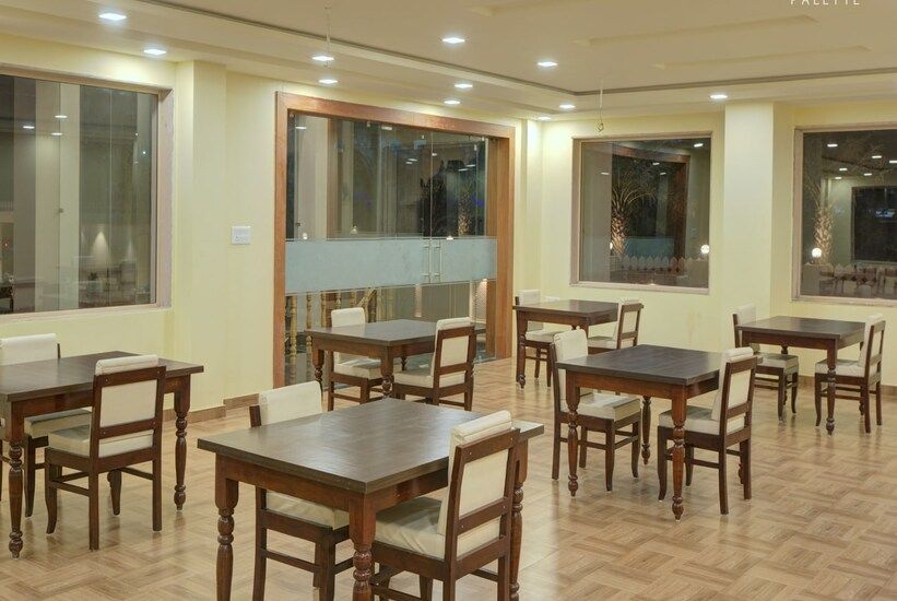 Food & Dining