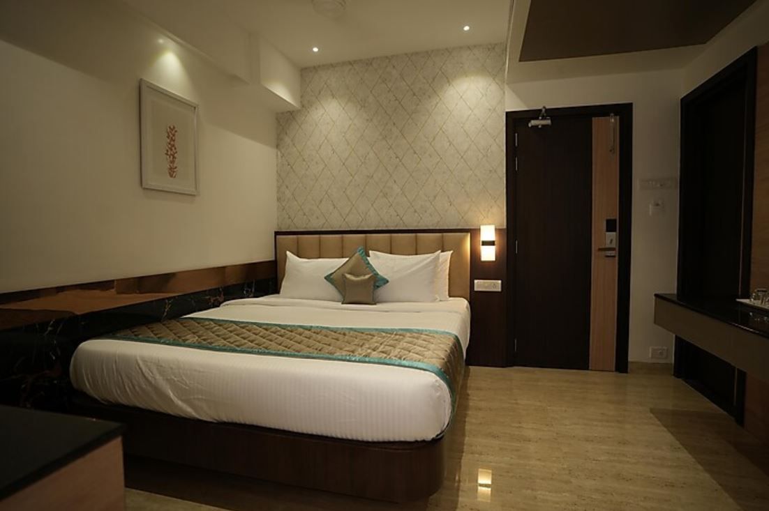 Sri Ambal Residency Deluxe Room