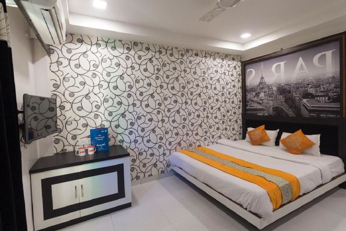 Hotel Rituraj (Pure Veg) Super Deluxe Room (King or Twin Bed) 14