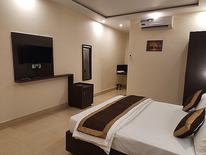 Premium Luxury Cottages