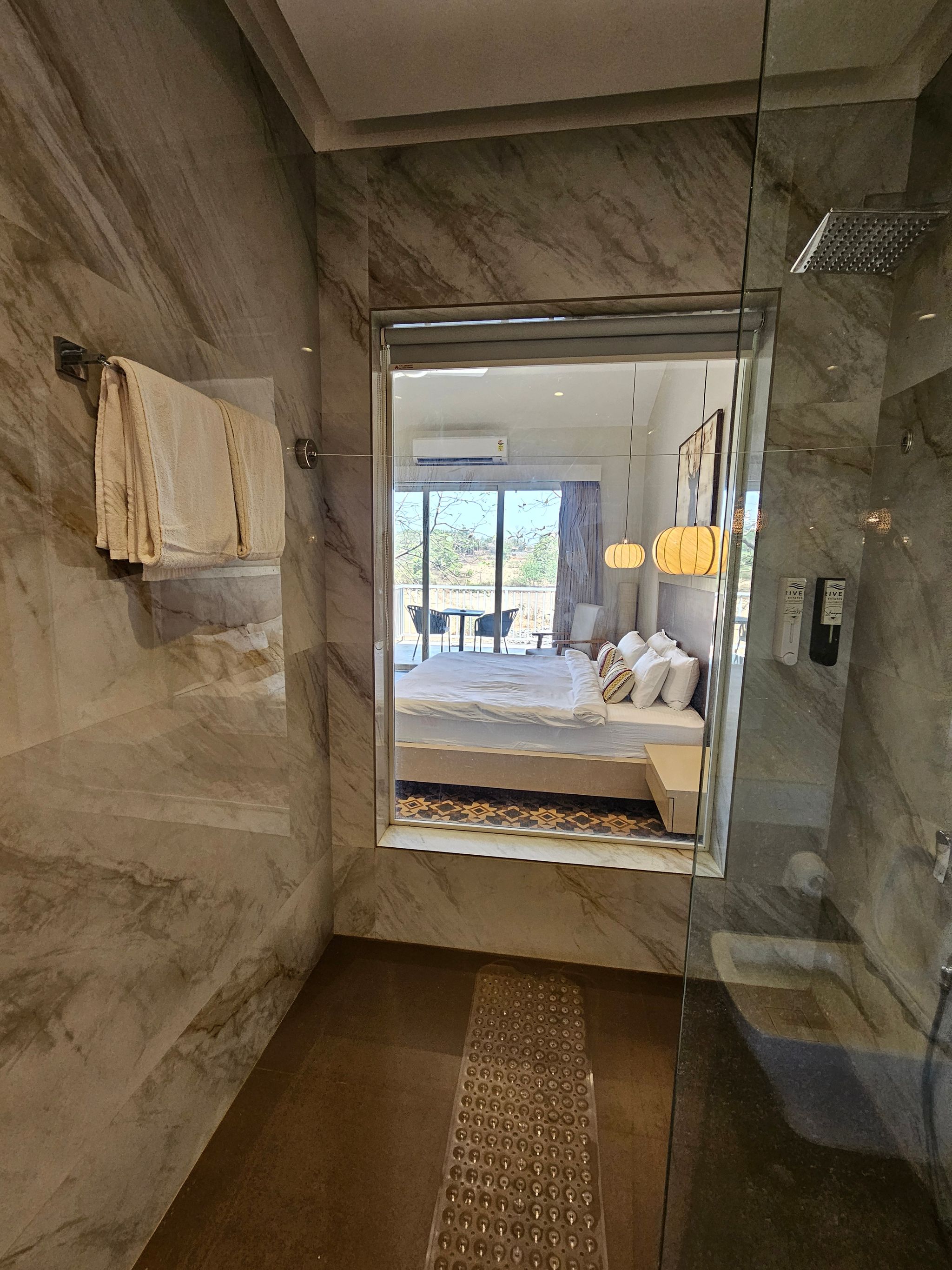 River Estates Luxury Resort and Spa Premier River View Room With Balcony 29