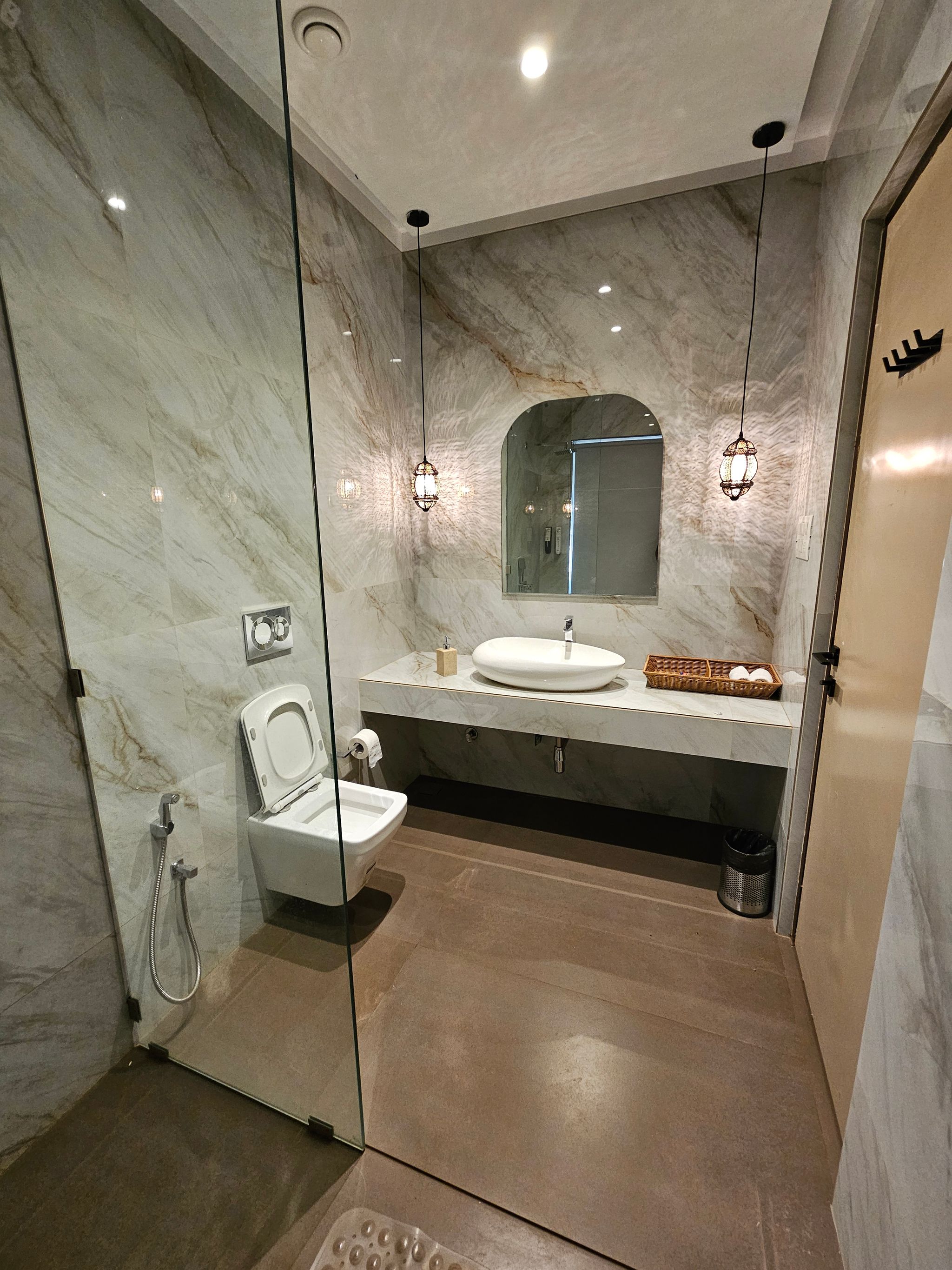 River Estates Luxury Resort and Spa Premier River View Room With Balcony 9